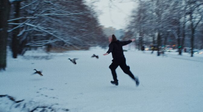 Mo Papa: elu kui tants kiilasjääl