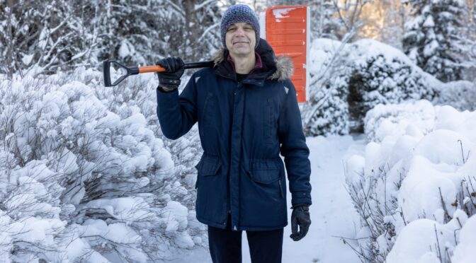 Helilooja ja kitarrist Robert Jürjendal: Mittemidagitegemine on pingutus