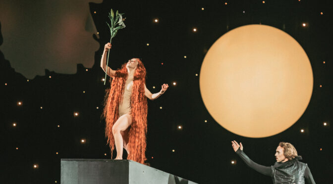 Igaüks peab oma risti kandma. Kuidas teeb seda Hamlet?